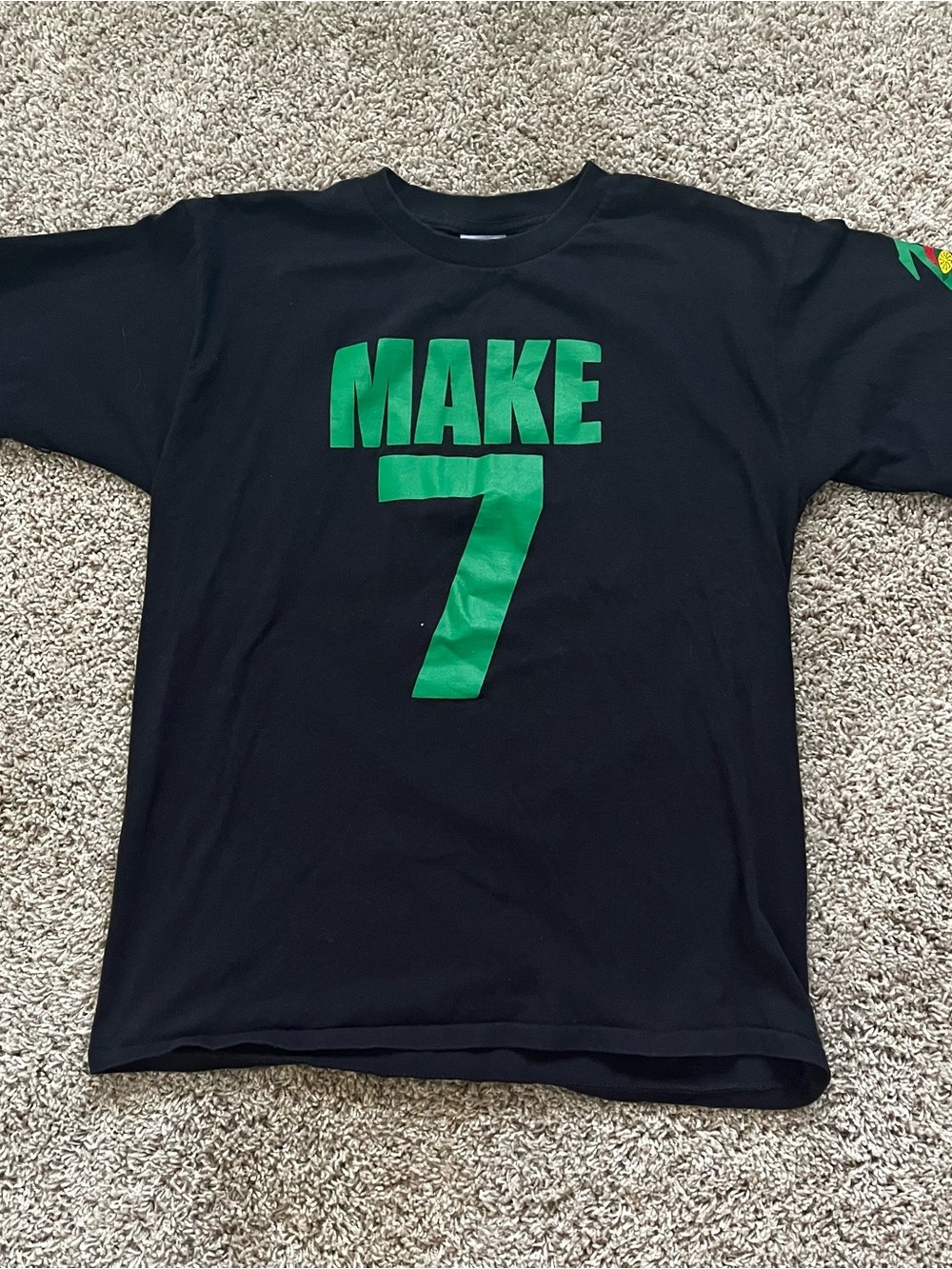 7UP MAKE 7 Black Short Sleeve Graphic Tee
